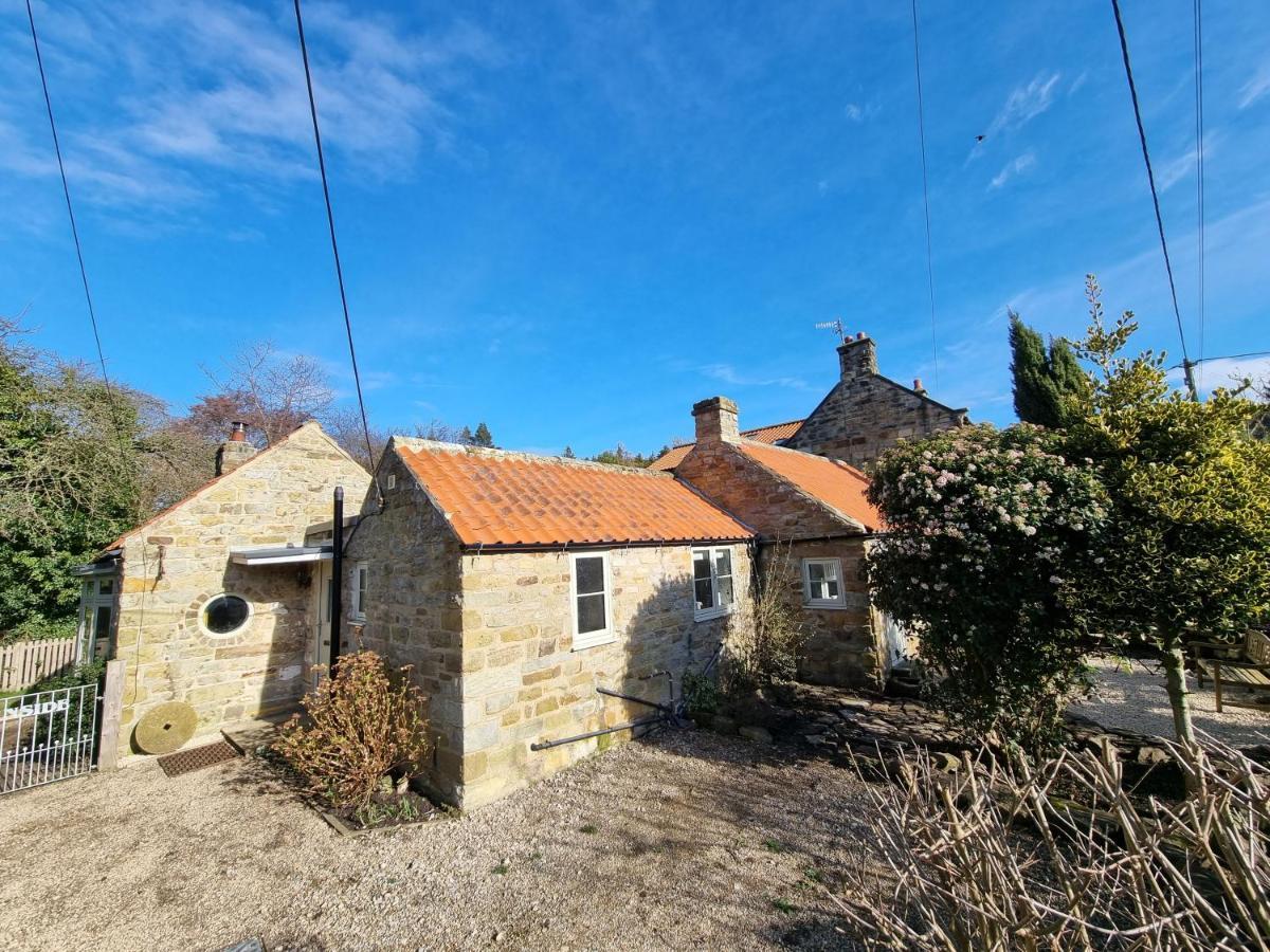 Burnside Cottage Sleights エクステリア 写真